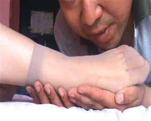 Chinese feet thumbnail