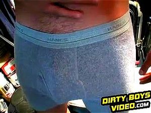 Watch from 0:00:28