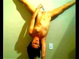 Watch upside down - Amateur Porn - SpankBang