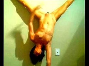 Watch upside down - Amateur Porn - SpankBang