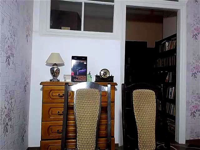 Russian babe on live chat Russian babe on live chat