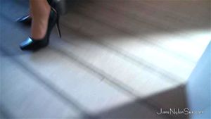 Watch from 0:01:10