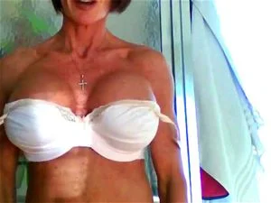 Muscular boobs thumbnail