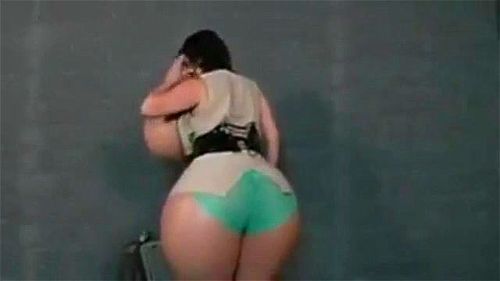 拡張のアーティファクト エロ動画 - SpankBang