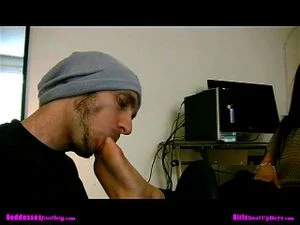 Watch from 0:00:33