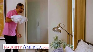 Scarlett Bloom thumbnail