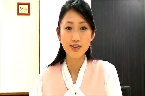 Tamami - "Arrête, s'il te plaît..." Profite de jeux SM avec Tamami, qui hésite lorsque de la cire est versée sur ses mamelons Vidéo Porno - SpankBang