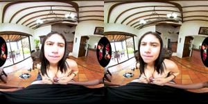 vr latina thumbnail