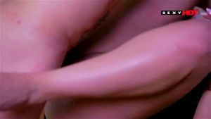 Latina thumbnail