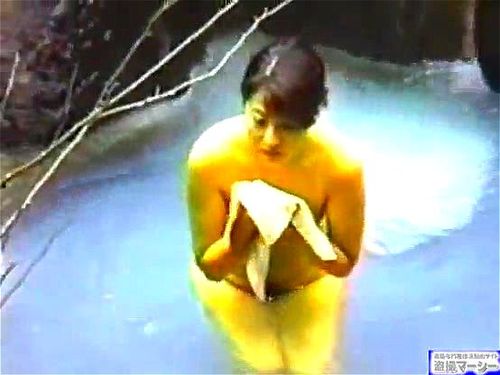 Naniwa - Spy Cams Locker Room [MOD-03]