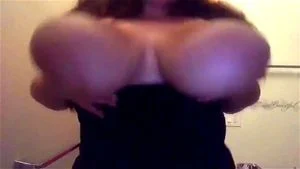 Big Titty MILF on Cam
