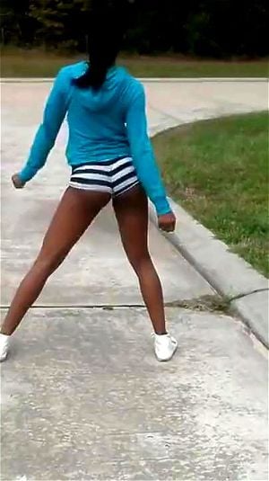 Twerk thumbnail