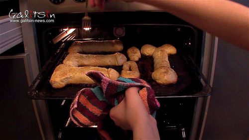 Naughty Cooks 2 Vidéo Porno - SpankBang