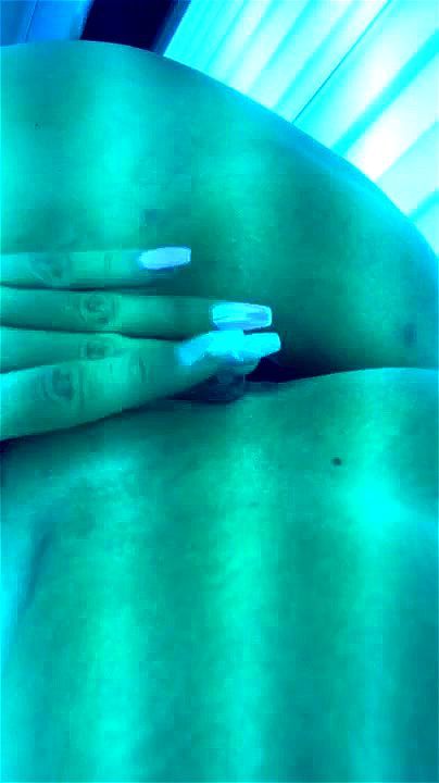 Hot.... Hot....