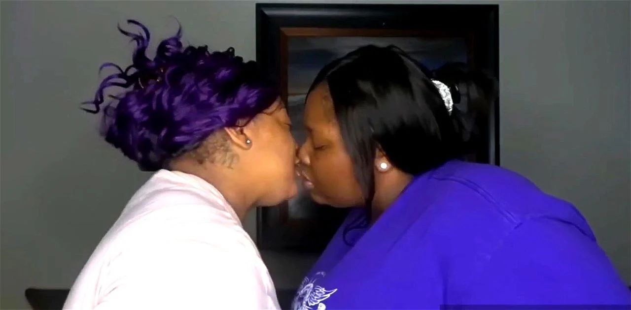 Fat Black Lesbian Kissing - Watch 2222 - Bbw, Ebony, Lesbian Porn - SpankBang