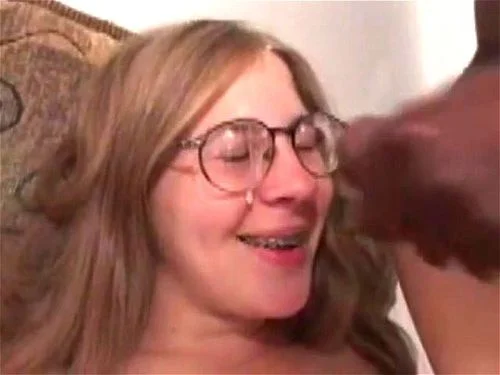 Fat Teen With Braces Facial - Watch Geeky teen with glasses and braces - Amber Sunset, Facial, Braces Porn  - SpankBang