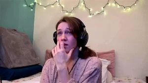 Watch from 0:05:04