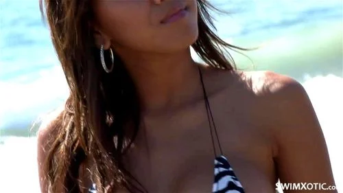 brunette, micro bikini, bikini beach, latina