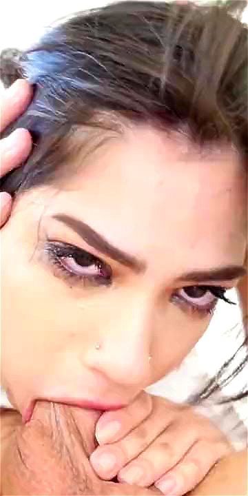 Eye rolling throatfuck Eye rolling throatfuck