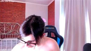 hot cam girls thumbnail