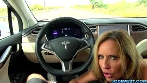 Women doing good conversations car (H) thumbnail