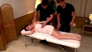 Massage 日本人と外国人 thumbnail