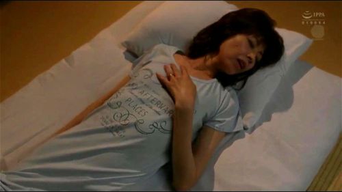 VKO-368 mother's friend slim sexy milf