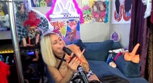 DNT no sexyAF cam girl FREAK tat Piercing thumbnail