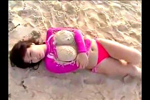 Big Tits Asian Beach - Watch Busty asian tease on beach - Tease, Beach, Asian Big Tits Porn -  SpankBang