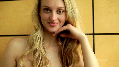 Carisha at femjoy