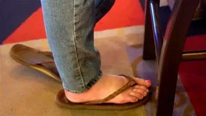 candid feet thumbnail