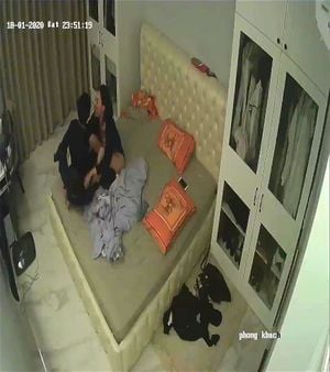 Watch from 0:01:23