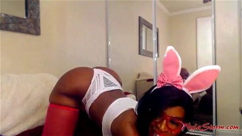 Chocolate Bunny: Xnxx, Dildo & Camgirl Porn