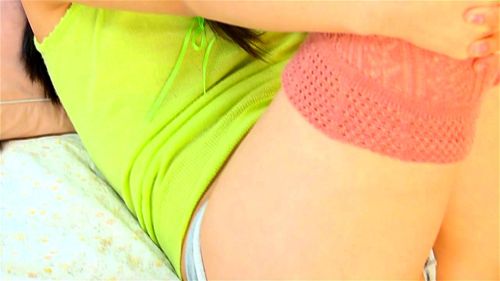 Descubra a bela Koharu Nishino em cenas de pura paixão. Aproveite momentos íntimos e sensuais que farão você desejar mais. Vídeo pornô - SpankBang