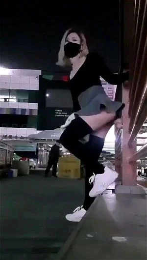 Watch from 0:00:56