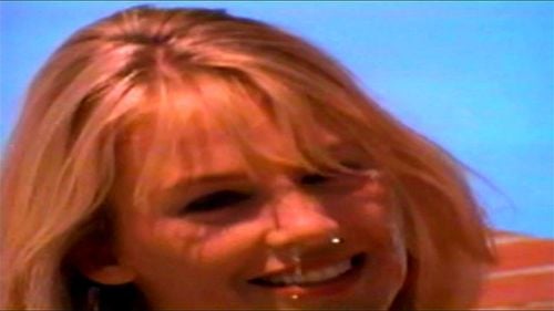 Sweet Dreams at the pool: Bongacams, Classic 90 S & R Rated Porn