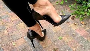 Feet & heels  thumbnail