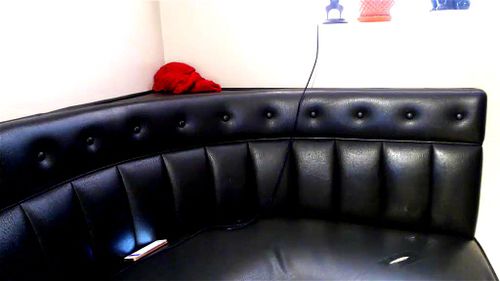 R0xyR0lla 1 : Profitez de scènes passionnées et audacieuses avec l'actrice adulte R0xyR0lla dans cette vidéo pleine de sensualité et d'excitation. Vidéo Porno - SpankBang