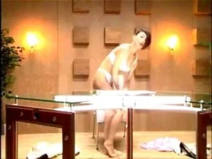 female boardcasting girl female boardcasting girl