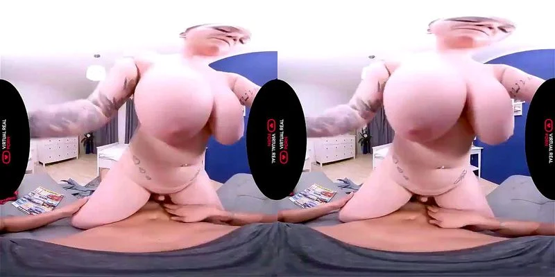 vr tits