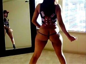 sexy dancing thumbnail