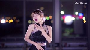 Watch from 0:00:35