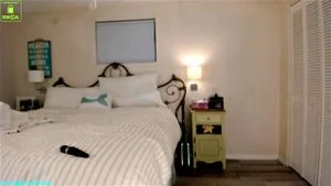 Make Me Cum 33 thumbnail