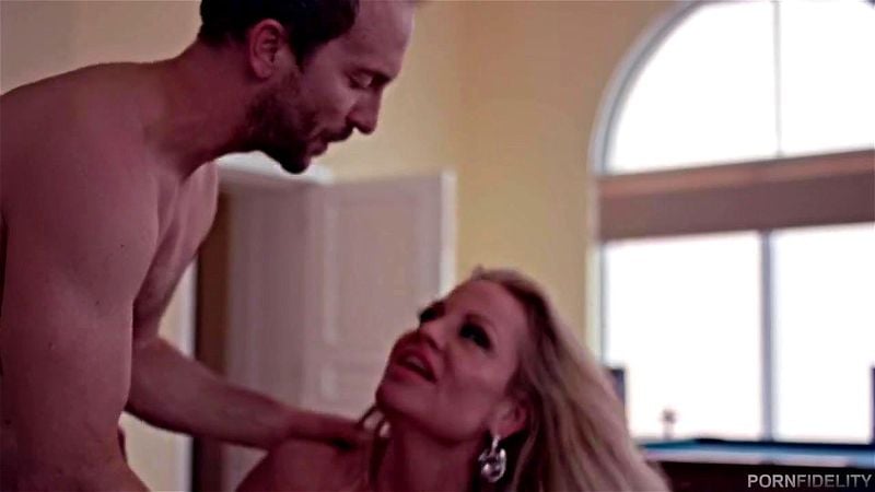 Beautiful Big tits Milf Kelly Madison Beautiful Big tits Milf Kelly Madison