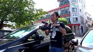 Watch from 1:19:05