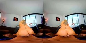 VR big tits  thumbnail