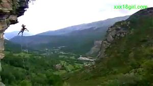Watch from 0:00:29