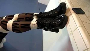 Crossdresser bondage  thumbnail