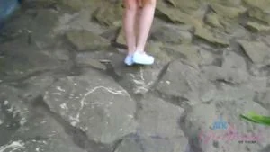 Watch from 0:05:25