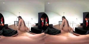 Latina VR thumbnail